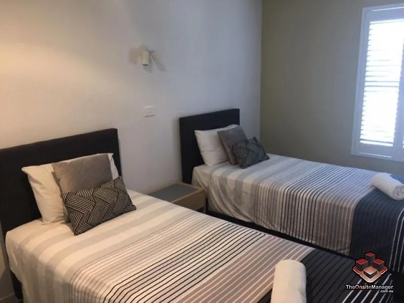Camargue Beachfront Apartments Maroochydore