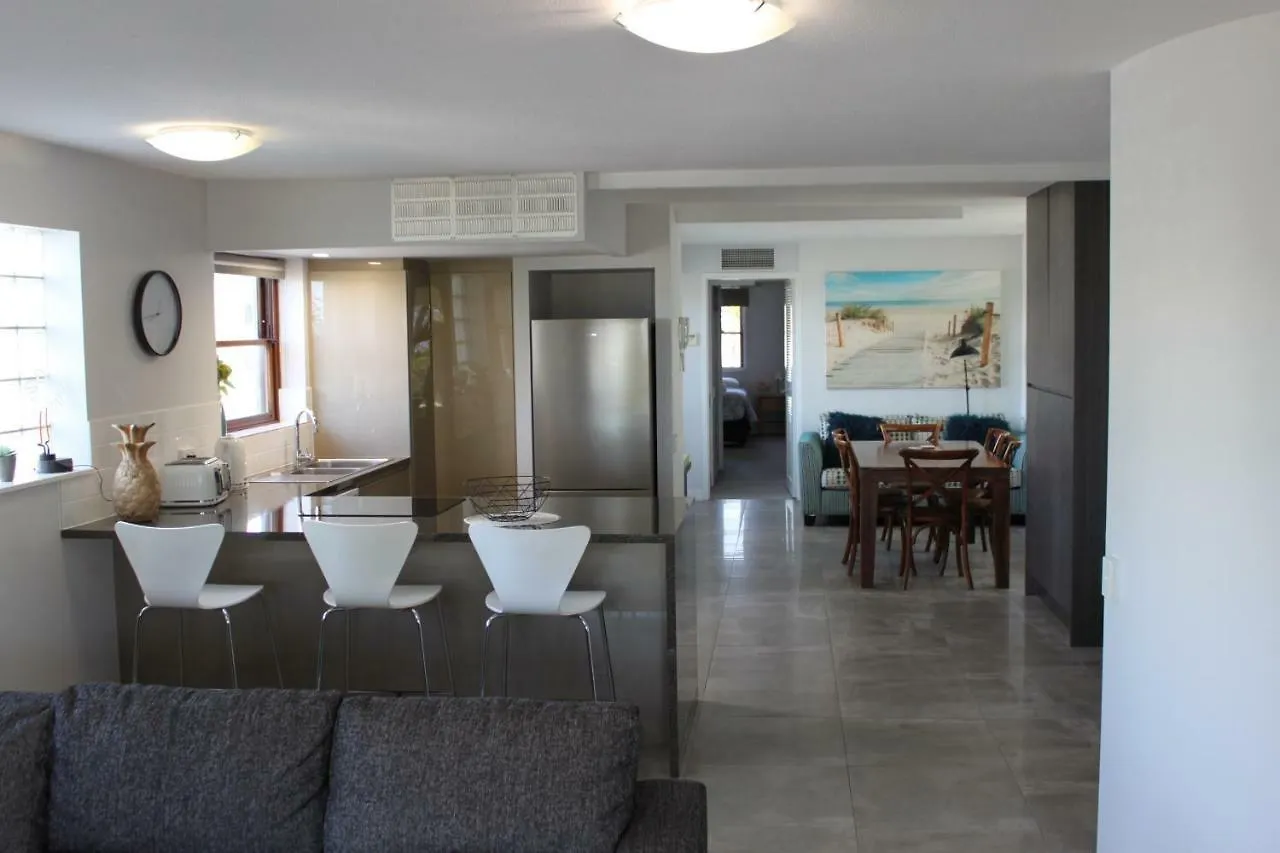 Camargue Beachfront Apartments Maroochydore